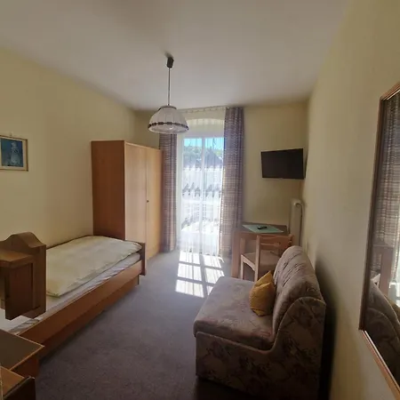 Scheffel - Guest house Goessweinstein
